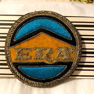 VINTAGE ERA (ELECTRONIC REALTY ASSOCIATES). THIS TACK IS FROM 1979